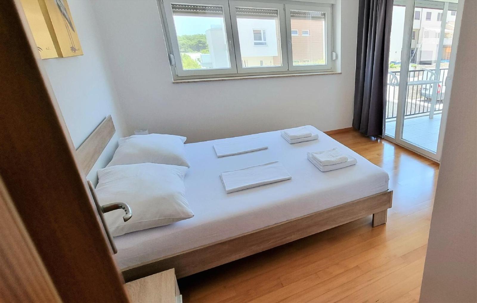 Apartmani Sunce I More Premantura Exteriör bild