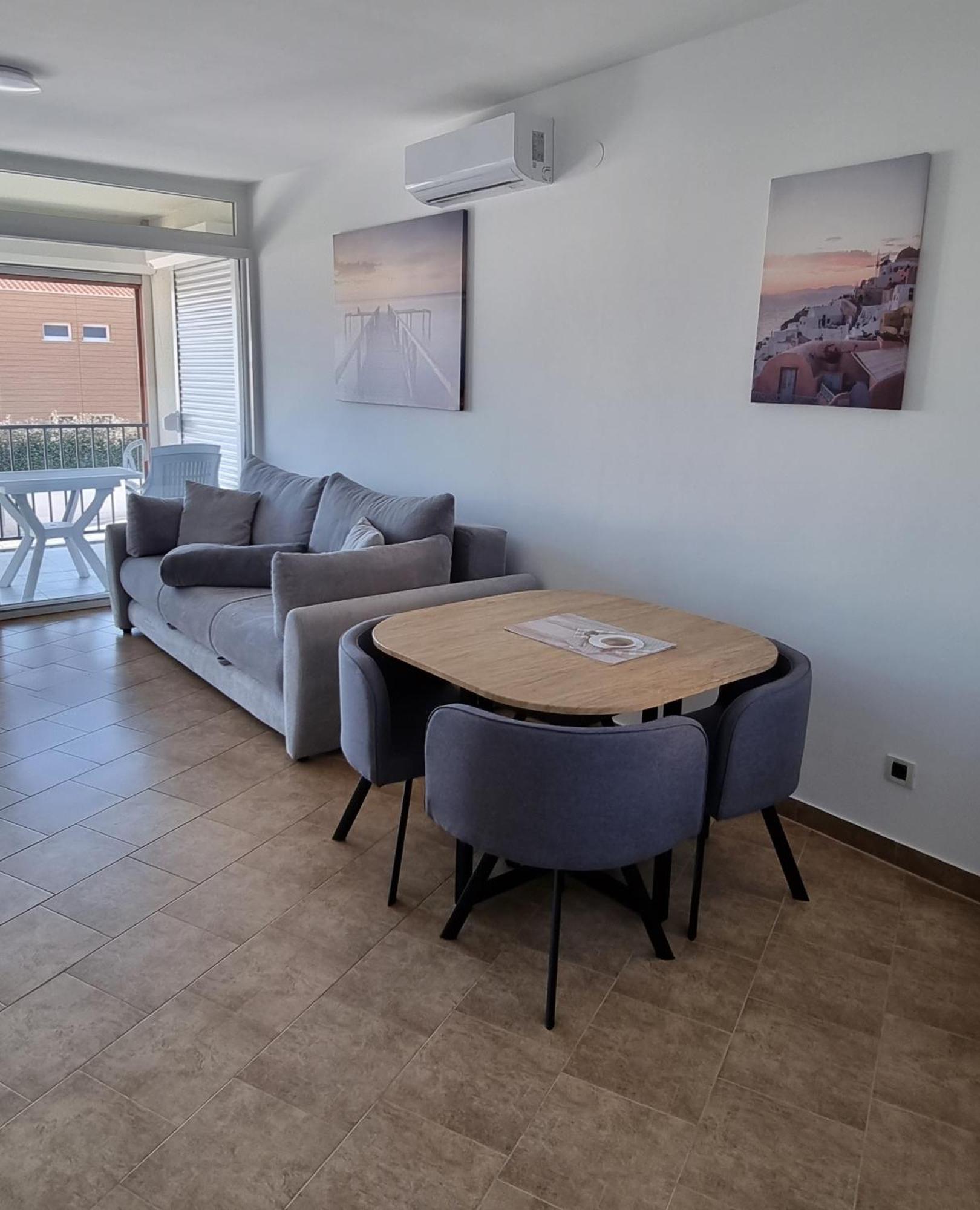 Apartmani Sunce I More Premantura Exteriör bild
